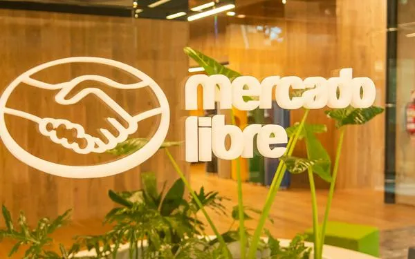 Acción de Mercado Libre cae, a pesar de alza de ingresos en el tercer trimestre
