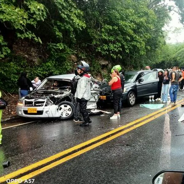 Se registró un fuerte accidente en la vía Anapoima-Apulo, esto se sabe