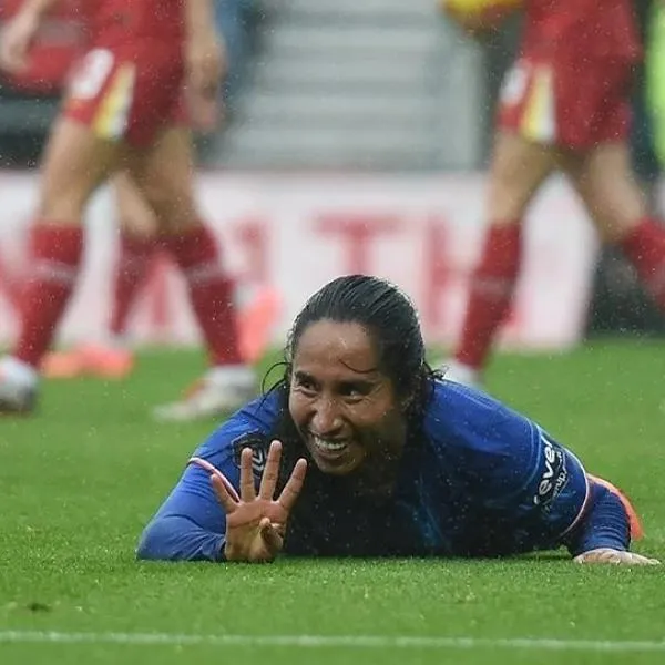 La delantera colombiana Mayra Ramírez se reportó hoy 10 de noviembre con gol, en partido contra Liverpool. Acá, el video de la anotación.
