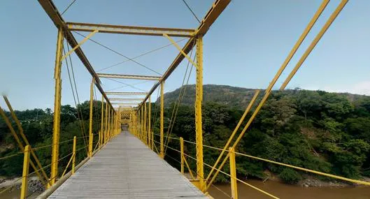 ¿Cuál es el puente más antiguo de Colombia? 