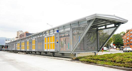 Estación de Transmilenio de Puente Largo, en Suba