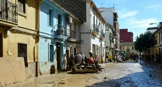 Hallan muertos en Dana de España a 2 hermanos desaparecidos en Valencia