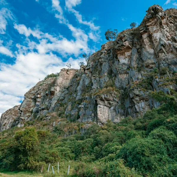 Imagen de las rocas de Suesca, Cundinamarca.