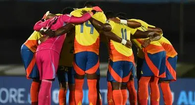 Titular confirmada de Colombia contra Uruguay con James Rodríguez y Luis Díaz