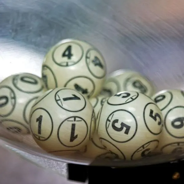 Resultados de loterías y chances del 15 de noviembre de 2024; números ganadores