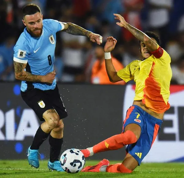 Colombia perdió con Uruguay en Eliminatorias.