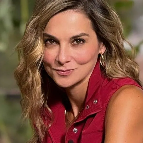 Catalina Gómez celebró cumpleaños en 'Día a día' con presentadores y ponqué