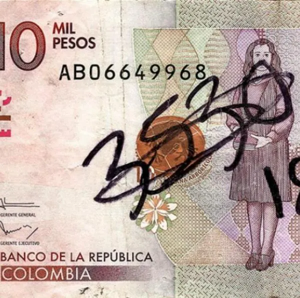 Dicen qué hacer con billetes dañados de 10, 20, 50 y 100 en Colombia. Muchos en el país la embarran con algunas transferencias. 