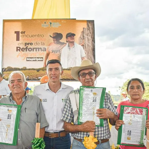 2.100 hectáreas fueron tituladas a campesinos y víctimas de Mapiripán, Meta