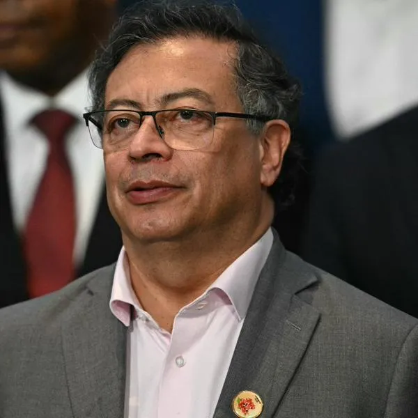 Congreso acepta denuncia contra Petro por aparentes ataques a la  prensa