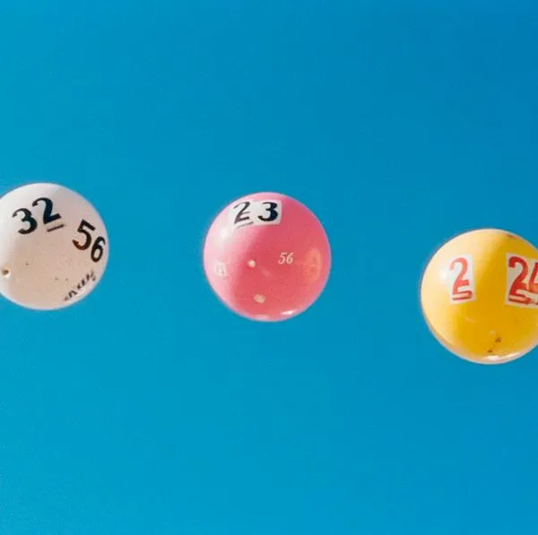 Resultados de loterías y chances del 20 de noviembre de 2024; números ganadores