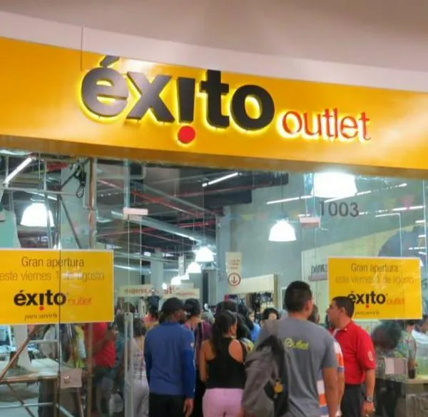 Revelan outlet de almacenes Éxito donde venden ropa y zapatos desde $ 9.900