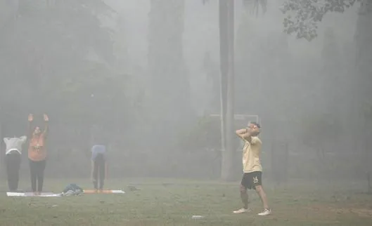 India: padres y médicos preocupados por los efectos de los episodios de contaminación en los niños