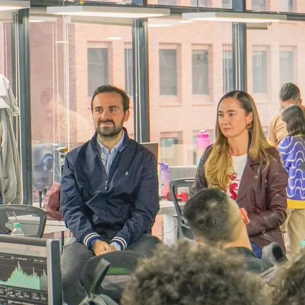 Nubank y consejos para ahorro de colombianos aprovechando los rendimientos