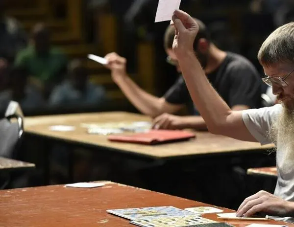 Nigel Richards, el indiscutible campeón del Scrabble en inglés, francés y español