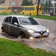 Las lluvias que se registraron este viernes 22 de noviembre provocaron inundaciones en la carrera Séptima de Bogotá, entre las calles 76 y 125.