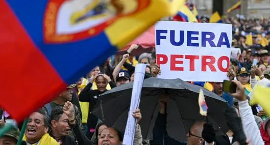 Marchas en Bogotá contra gobierno Petro dónde hay trancones y cómo está Transmilenio