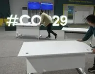 COP29: 'Prometen migajas a países pobres para enfrentar cambio climático'