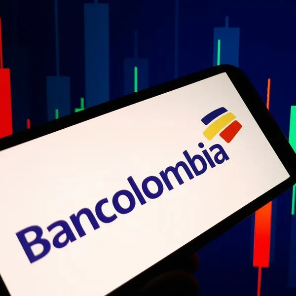 Aplicación de Bancolombia empezó la semana caída y los clientes del banco no puede mover su dinero. A muchos les aparece "error 500". 