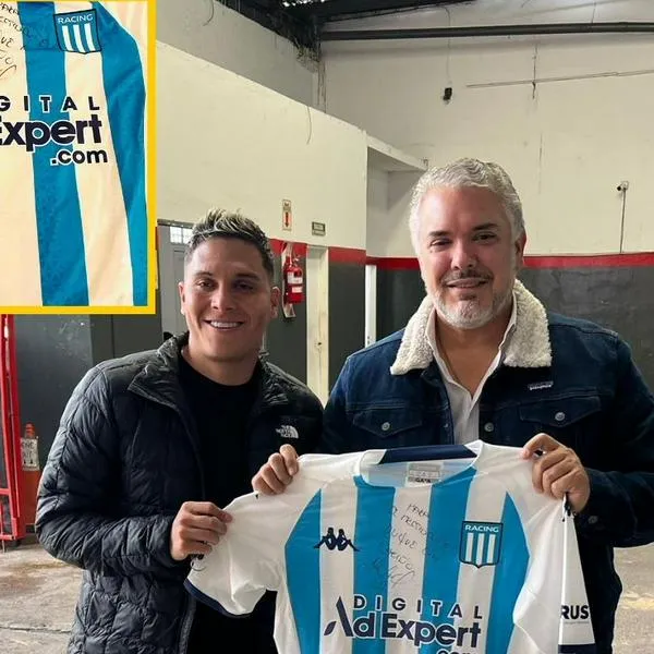 Fotografía de Juan Fernando Quintero, junto al expresidente colombiano Iván Duque.
