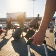 ¿Cuándo se hacen escalas se puede salir del aeropuerto?