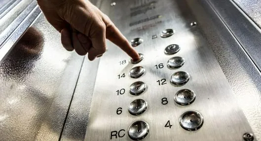 Si se queda encerrado en un ascensor se queda sin oxigeno; expertos dicen que no