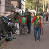 Se agravó el caos en Bogotá por marchas de indígenas Emberá: hay trancones en la Circunvalar y problemas con los servicios de Transmilenio por la Séptima. 