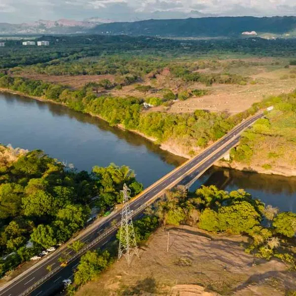 Confirmaron que los trancones en la vía Bogotá-Girardot se acabarán en 2025: entregarán la totalidad de las obras en el mes de abril.