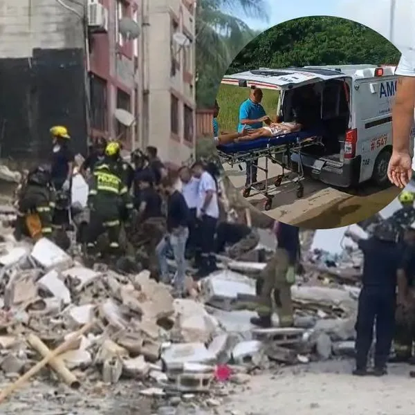 Se desplomó una torre de un edificio en Barranquilla. 
