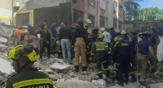 Desgarrador relato de sobreviviente de edificio en Barranquilla. "Se desplomó en mis narices", contó el afectado, que perdió a un ser querido. 