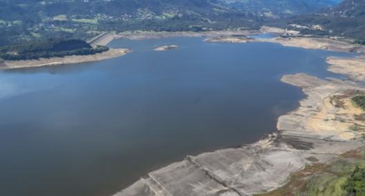 Hay novedad con el embalse Chingaza que abastece a Bogotá por lo que ha pasado con su nivel ante la falta de lluvias en los últimos días en la ciudad. 