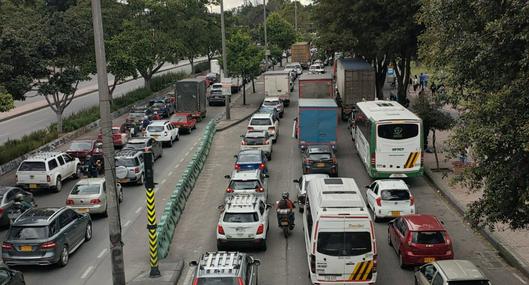 Caos en la calle 80 por concierto de Feid: hay largos trancones y líos en Transmilenio con varias rutas afectadas. Hay serios inconvenientes en movilidad. 