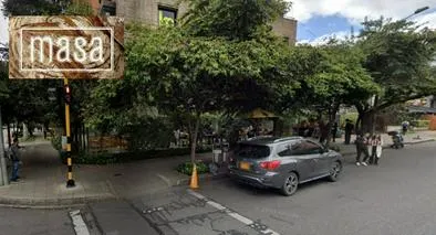 Robo en Masa, panadería en norte de Bogotá: ladrones iban por costoso reloj Rolex de hombre al que habían seguido durante varias horas.