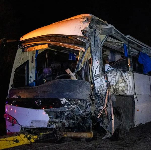 Accidente en Francia de bus con colombianos: testigo contó que pasó en choque