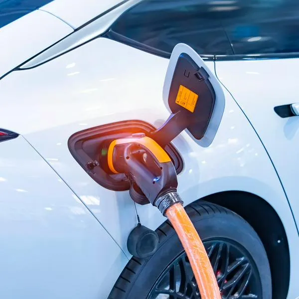 Venta de carros eléctricos e híbridos en Colombia se impulsó: hay un 246 % más