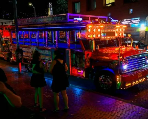 Medellín HOY: ladrones fueron capturados luego de robar a varios en chiva rumbera