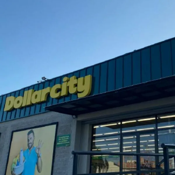 Dollarcity lanzó esferas de chocolate rellenas de malvaviscos para endulzar Navidad