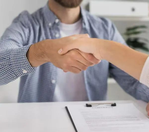 Ofertas de empleo en Bogotá: hay más de 1.000 cargos para bachilleres