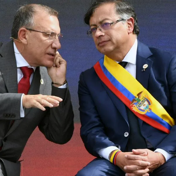 Roy Barreras habla de ataques entre los mismos funcionarios de Petro