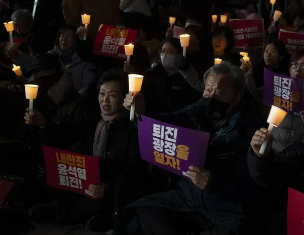 Crisis política en Corea del Sur: el Presidente Yoon Suk-yeol se aferra a su cargo