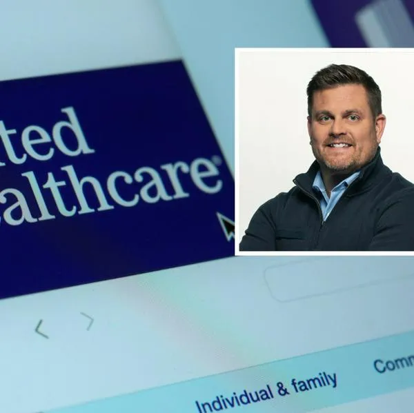 Aparecen nuevas fotos de hombre que asesinó a Brian Thompson, CEO de importante empresa de salud, en Nueva York. 