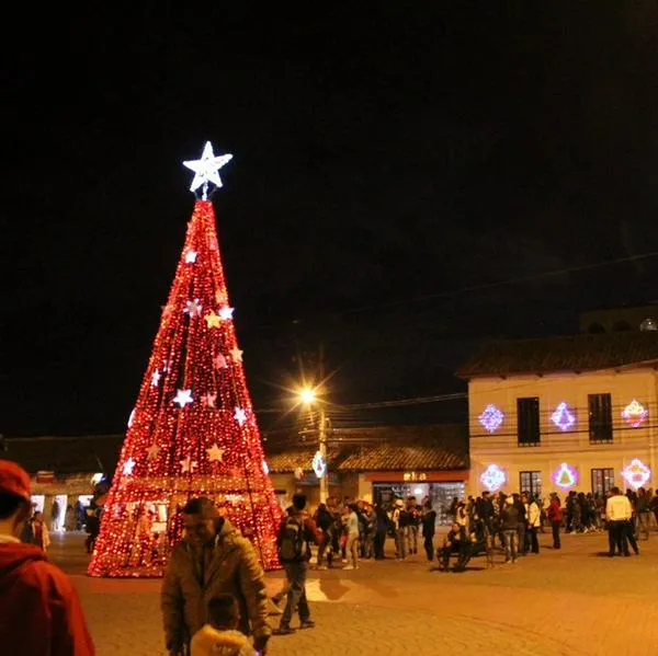 ¿Dónde se puede ir a ver luces navideñas en Soacha? 