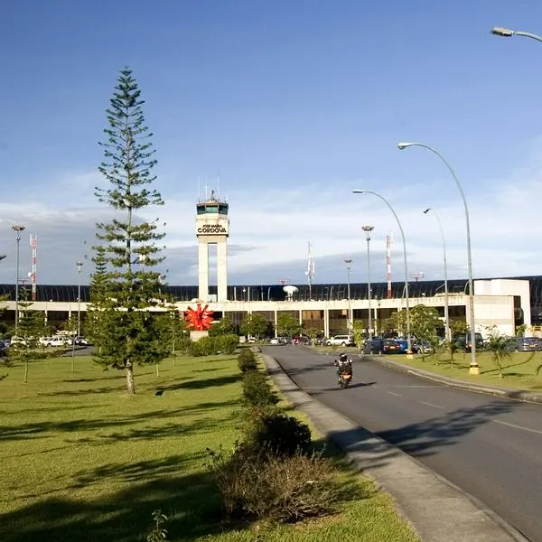 Aeropuerto de Rionegro, en nota sobre que cerrarán tramo