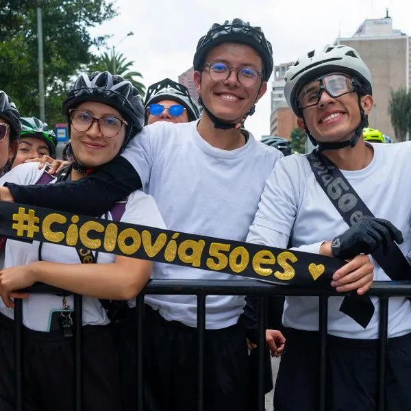 Bogotá celebró los 50 años de la Ciclovía con la presencia del alcalde Galán 