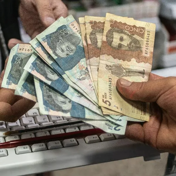 Subsidios que se vienen en Colombia para 2025: renta ciudadana, colombia mayor, devolución del Iva y más. De 100.000 a 800.000 pesos. 