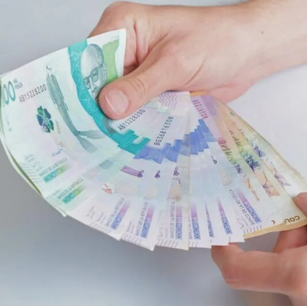 El salario mínimo en Colombia enfrenta momento clave: Fenalco entregó cifra al Ministerio de Trabajo para definir incremento en 2025.