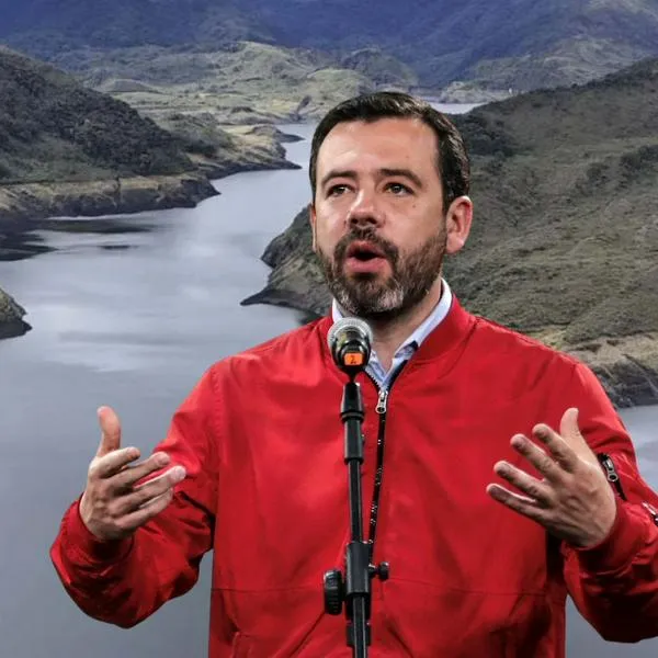 Aunque los estanques están menos del 50 %, el mandatario local dijo que la ciudad está lejos de la alerta roja y para cuánto tiempo habría abastecimiento.