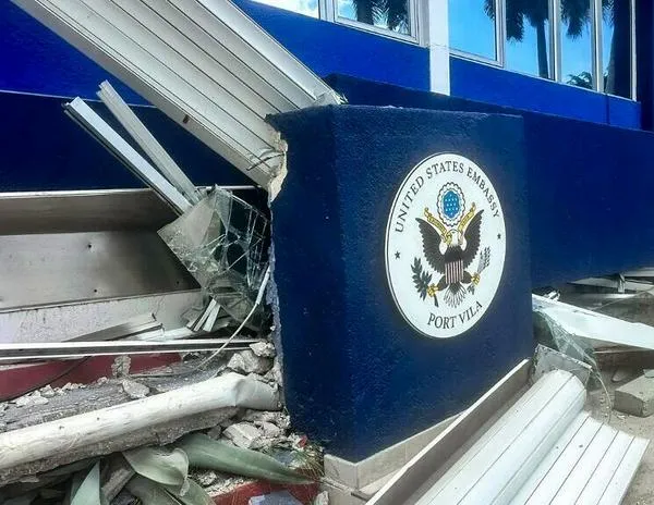 Sismo de magnitud 7,3 sacude Vanuatu, un testigo reporta cadáveres en la calle