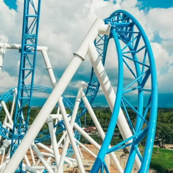 Avix, nueva montaña rusa del Parque del Café