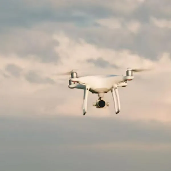 2 civiles heridos dejó ataque de drones de disidencias de las Farc en el Cauca